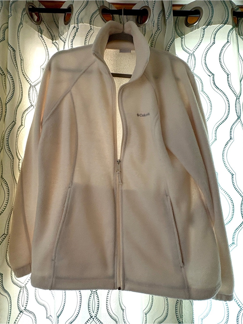 Columbia White Lightweight Fleece Jacket